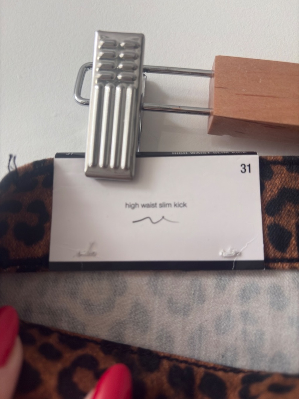 7 for All Mankind - Picture 3 of 10
